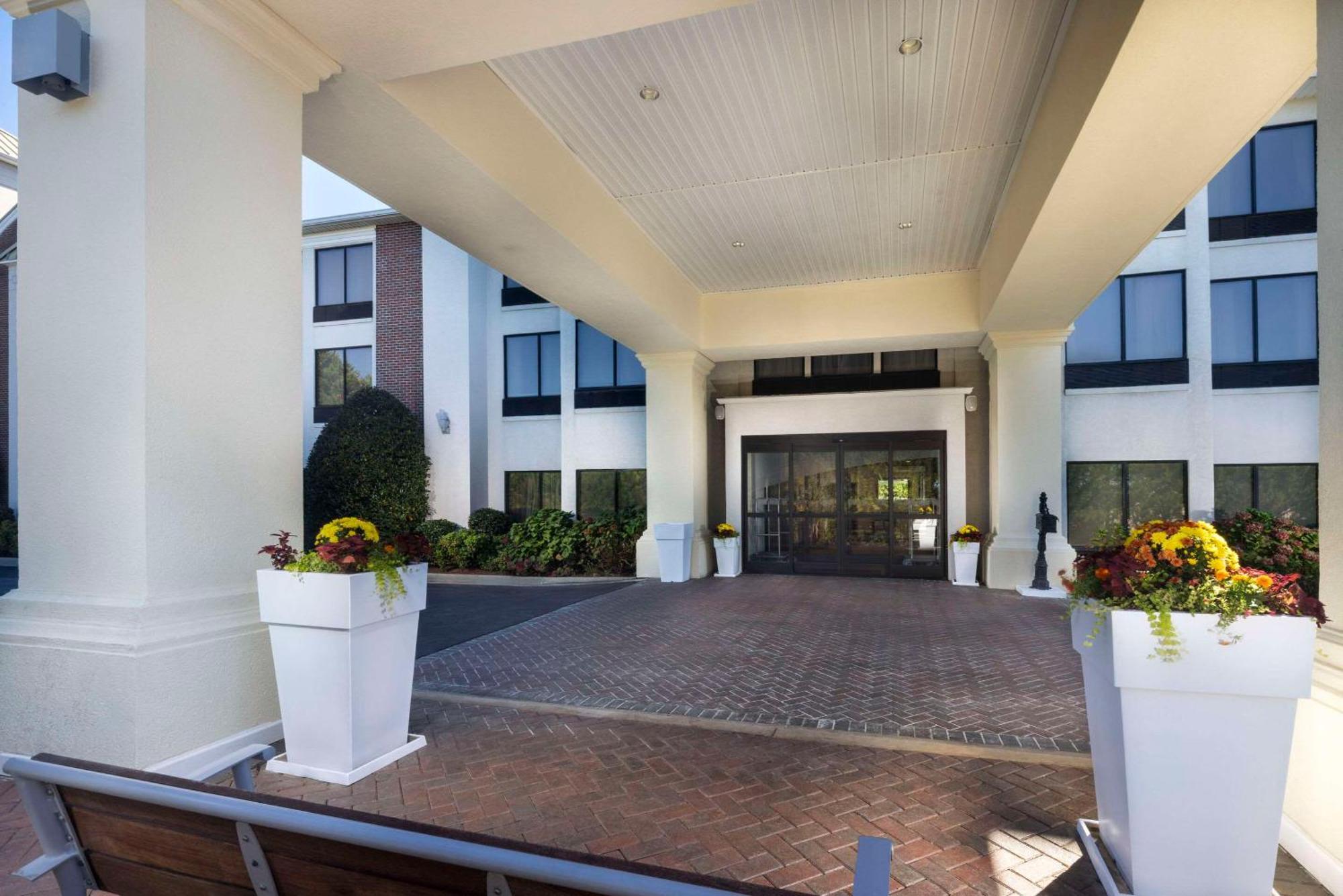 Comfort Inn & Suites Dahlonega University Area Extérieur photo