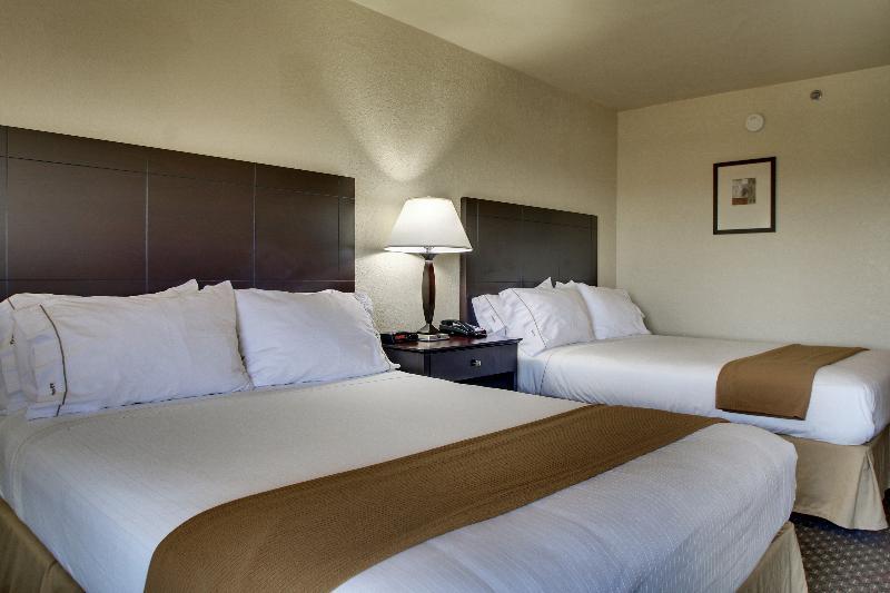 Comfort Inn & Suites Dahlonega University Area Extérieur photo